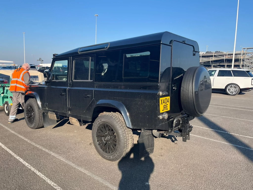 land rover defender shipping