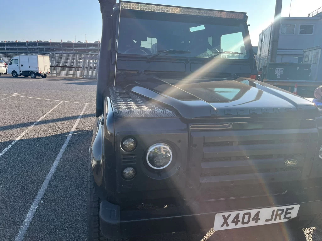 land rover defender shipping