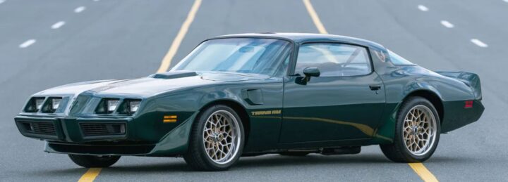 Pontiac Firebird: The American Muscle Legend You Can Ship to the UK