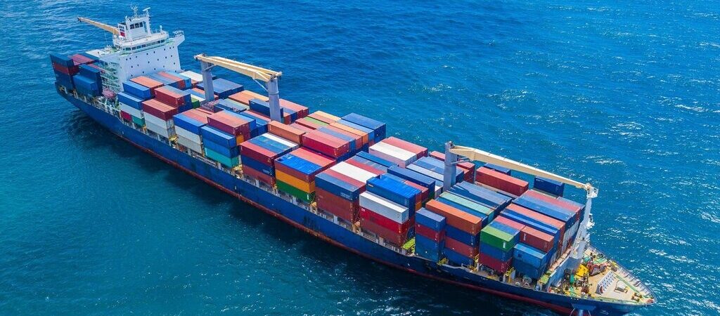 Car shipping to Mersin, Turkey — container loading at UK port for Mersin-bound vehicles